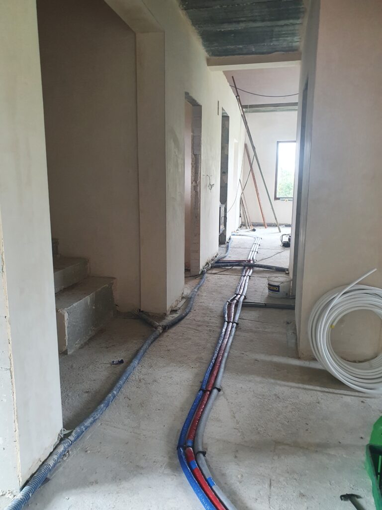 Instalacja wod-kan w domu jednorodzinnym. — realizacja