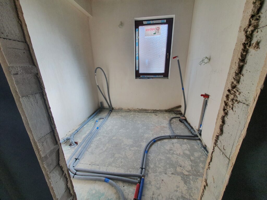 Instalacja wod-kan w domu jednorodzinnym. — realizacja