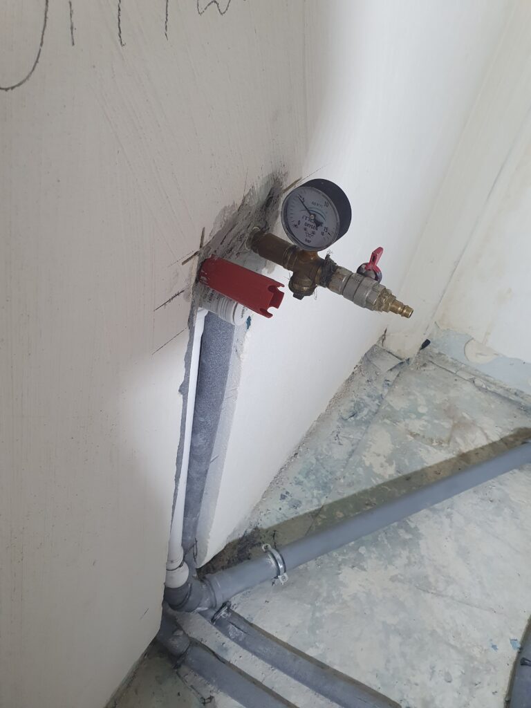 Instalacja wod-kan w domu jednorodzinnym. — realizacja